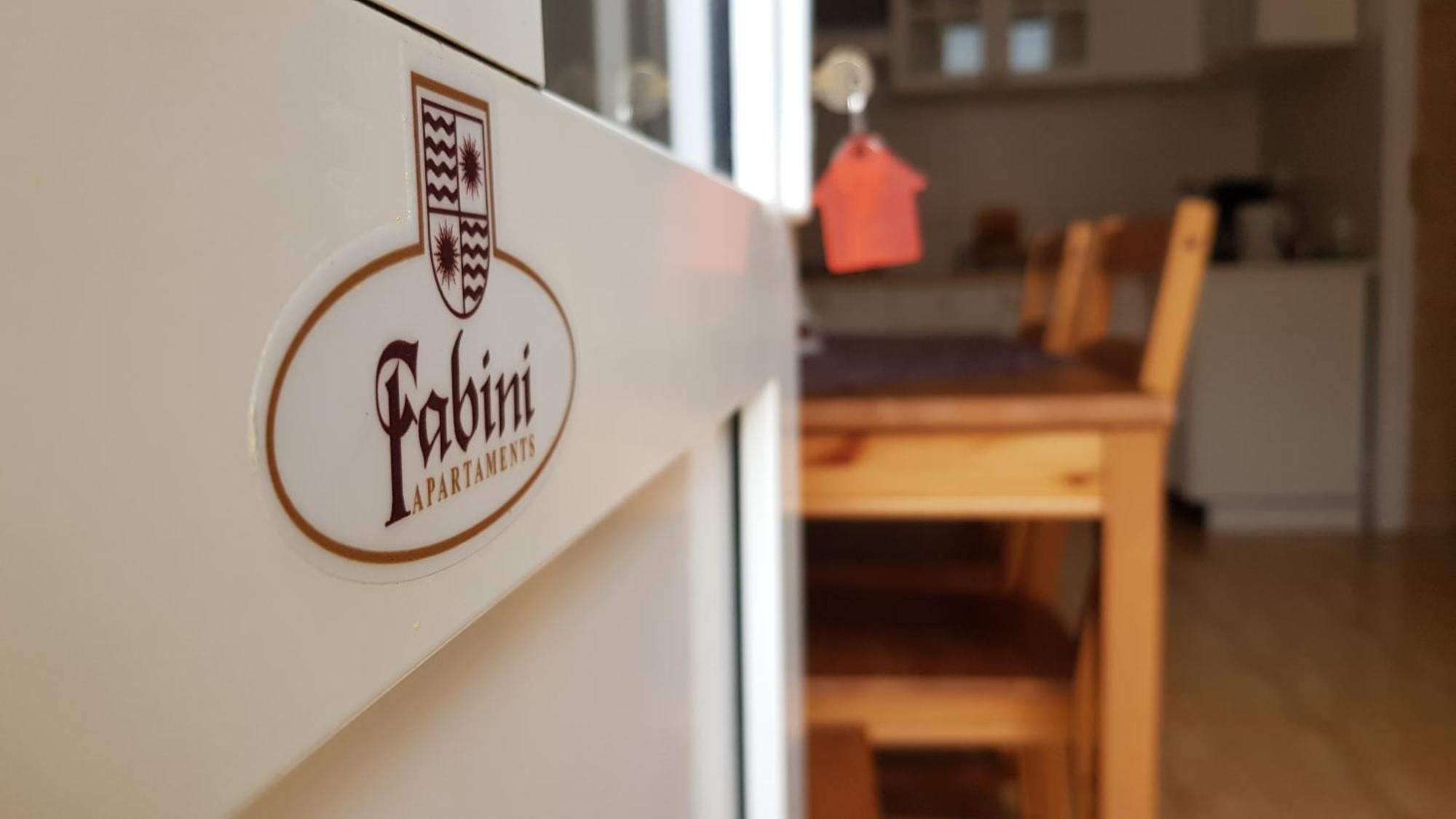 Fabini Apartments Mediaş エクステリア 写真